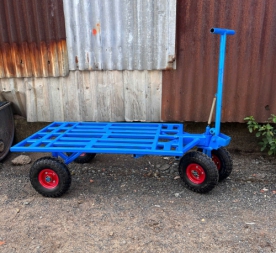 Xe kéo đẩy chế mặt bàn thưa kéo hàng trọng lượng 500kg
